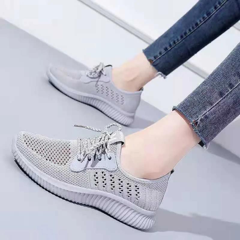 Women's Sports Shoes Summer Versatile Breathable Mesh Casual Shoes Autumn Soft Bottom Non Slip Solid Color Mother's Shoes