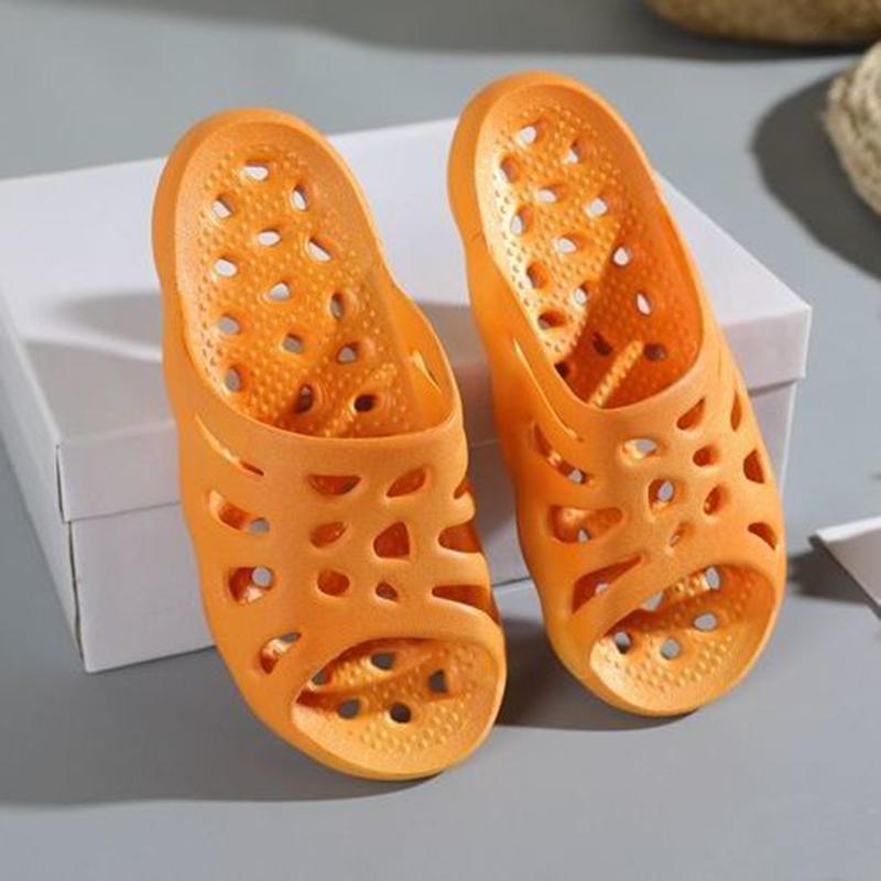 Bathroom Slippers Female Cute Non-slip Deodorant Shower Leaking Hollow Slippers Household Indoor Slippers Lightweight Non-slip