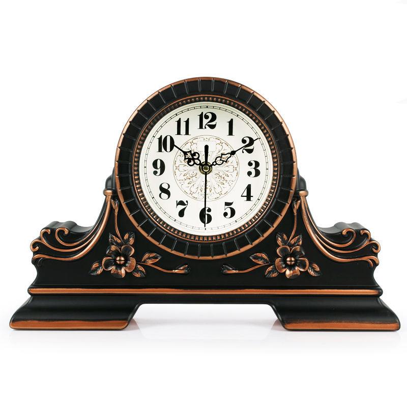 Living Room Clock Fashion Mute Bedroom Desk Clock Ornaments Quartz Clock European Creative Clock Home