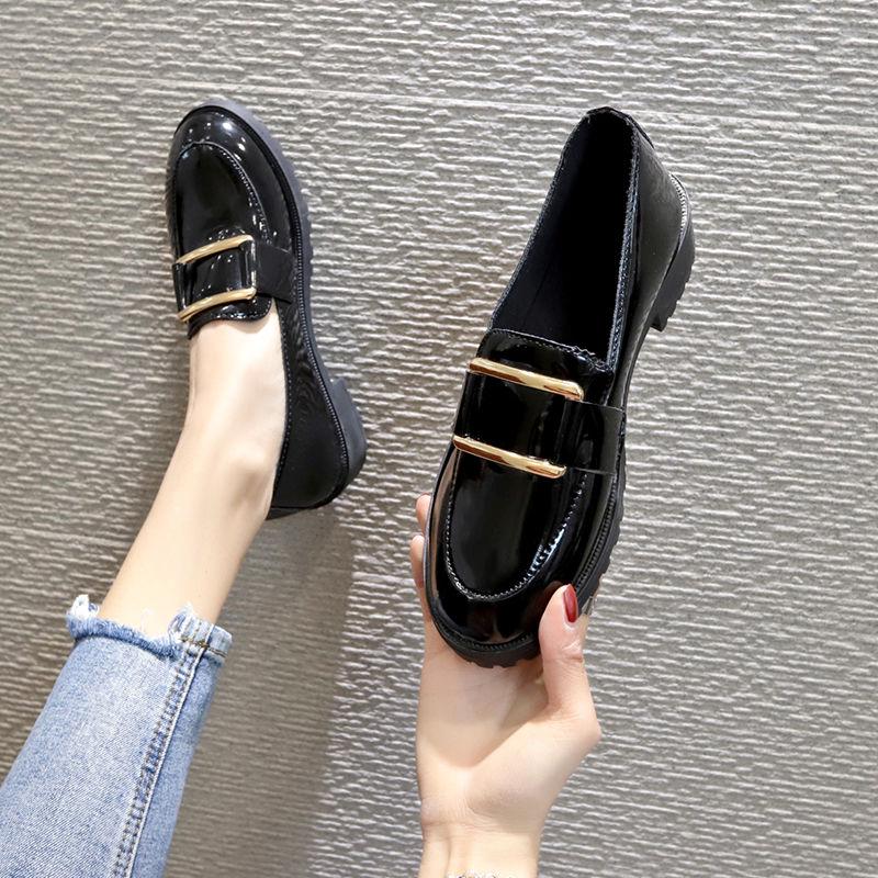 Shiny Small Leather Shoes Women's Wild Thick-heeled Single Shoes British Style Casual Work Shoes Metal Decorative Rubber Sole