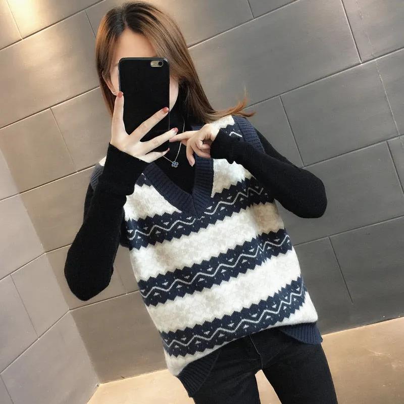 Ladies Knitted Vest Autumn and Winter Western Style Trendy Outerwear Sweater