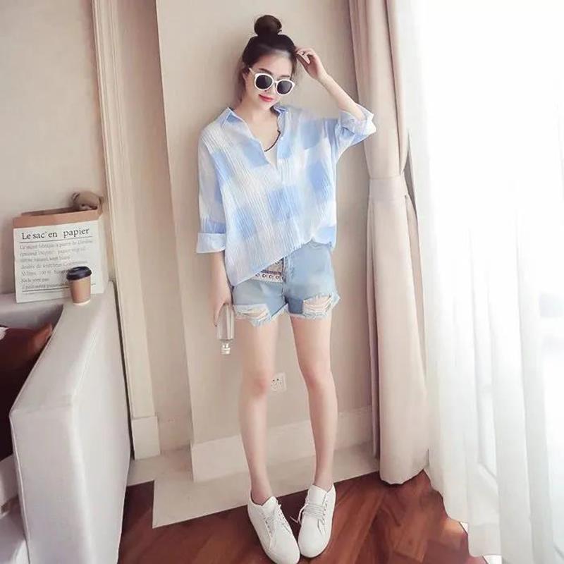 Women's Mid-length Plaid Shirt Long Loose Jacket Women's Sun Protection Clothing Large Size Loose Thin Jacket Ladies Long Chiffon Shirt