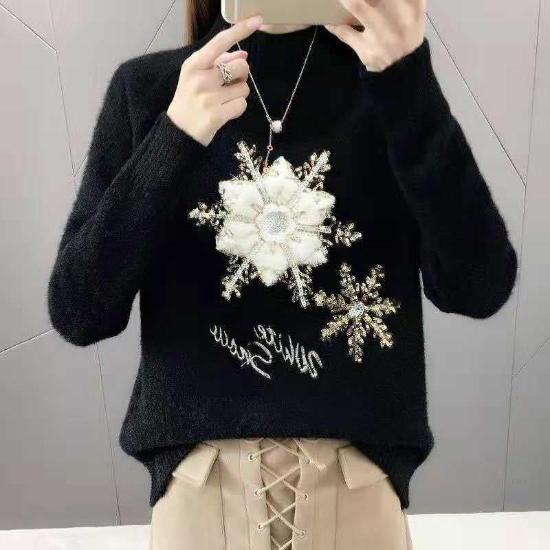 Long-sleeved Large Size Sweater Fashion Trend Round Neck Sweater Cashmere Warm Sweater Winter Ladies