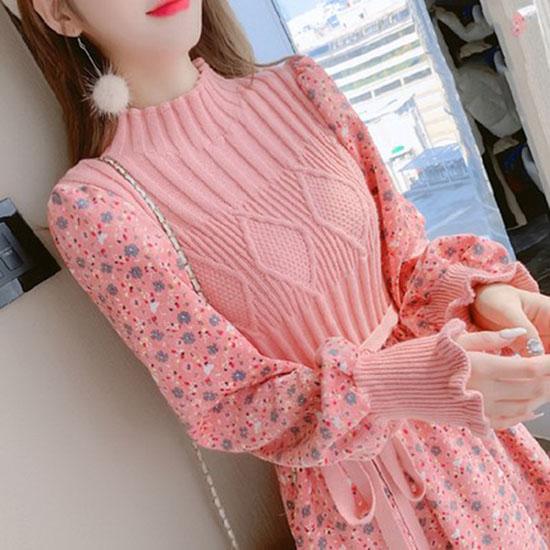 Autumn  Winter Corduroy Dress Women's Knitted Stitching Long-sleeved Long Floral Dress Sweet A-line Dress with Belt