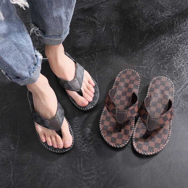 Size40-44 Summer Men Sandals Comfortable Non-slip Lightweight Beach Slippers Casual Outdoor Cross Slippers Alphabet Drag Flip Flops