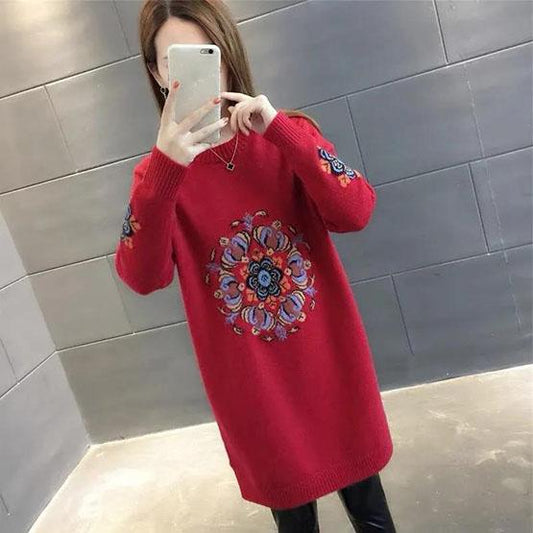 Women's Autumn and Winter Round Neck Long Sweater Solid Color Loose Bottomed Pullover Warm Jacquard National Style Sweater