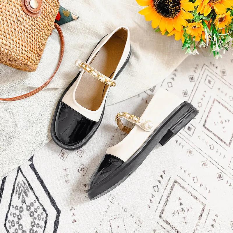 Loafer Shoes Hepburn Style Leather Shoes Women French Retro Mary Jane Shoes Temperament Single Shoes Women's Buckle Leather Shoes