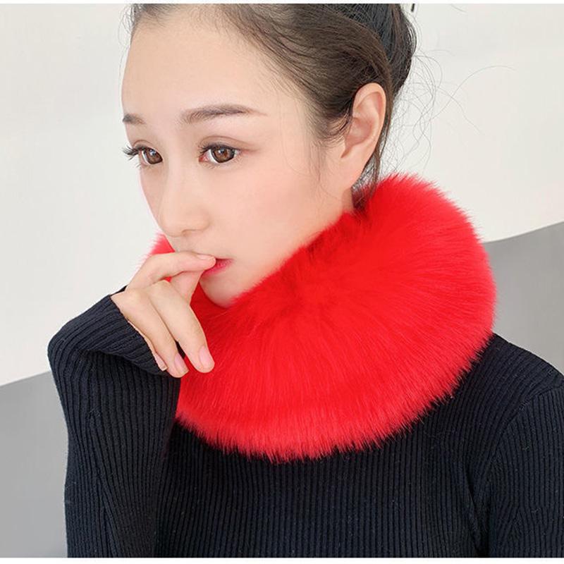 Female Korean Style Imitation Fox Fur Bib Fur Collar Scarf Thick Warm Faux Fur Bib Autumn and Winter Solid Fluffy Plush Neck Collar Round Wrap Shawl