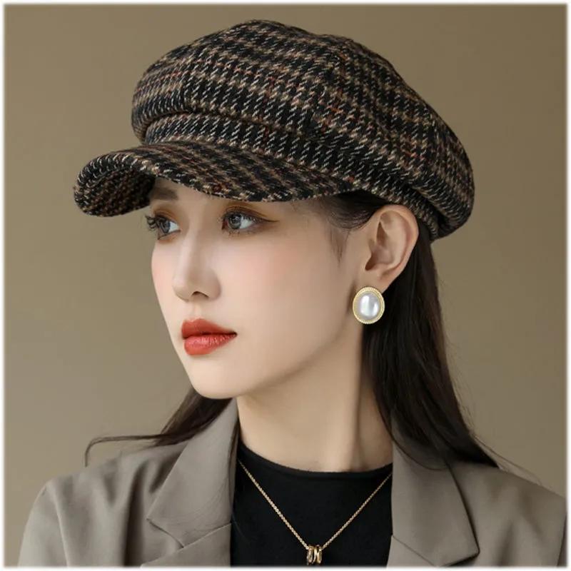 Women's Vintage Plaid Beret All-match Winter Octagonal Hat Ladies Round Face Spring Autumn Warm Korean Retro Top Hat Woolen Striped Painter Hat