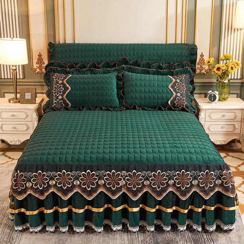 3pcs/set Warm Crystal Velvet Bed Skirt Autumn and Winter Thickening Plus Velvet Non-slip Bedspread Lace Large Bed Sheet