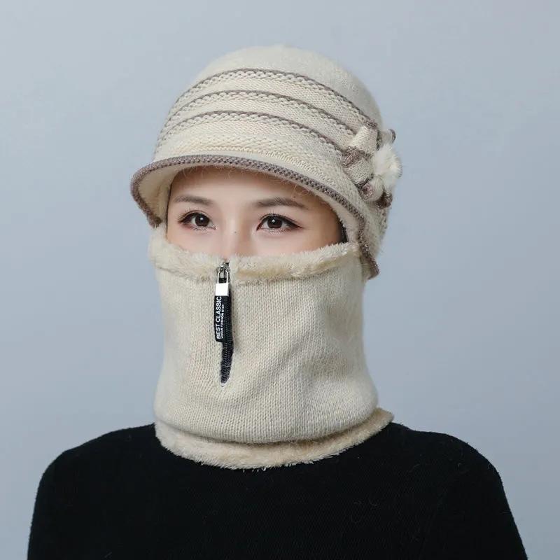 Women's Hat Autumn and Winter Floral Face Ear Protection Wool One-piece Scarf Mask Hat Plus Velvet Thickening Cycling Windproof Warm Mother Hat