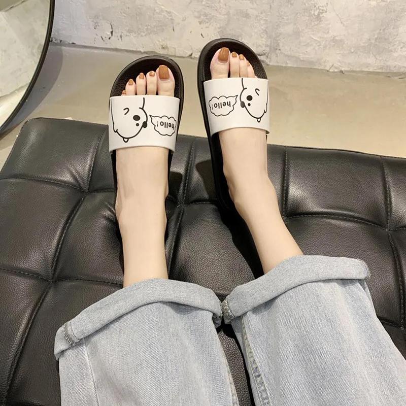 Korean Style Slippers Female Summer Wear Student Cute Bear Home Bathing Non-slip Soft Bottom Sandals and Slippers