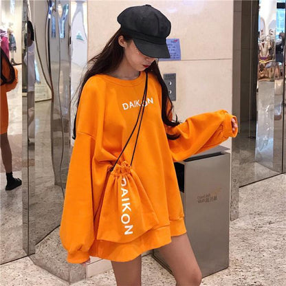 Autumn and Winter Cotton Orange Sweater Long Sleeve Loose Round Neck T-shirt Letter Casual Top