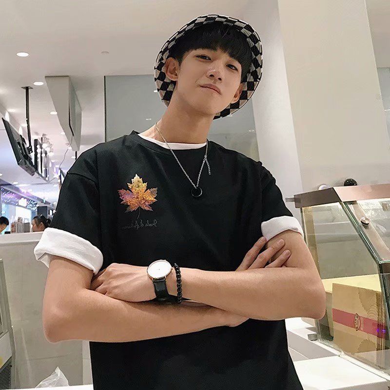 Summer Five-point Sleeve T-shirt Male Students Loose Five-point Sleeve Boys Trend Short-sleeved T-shirt