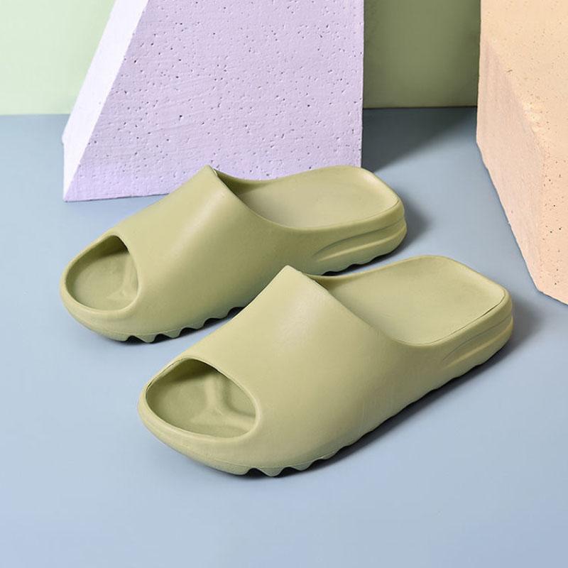 Summer Slippers Male Couple Slippers Outer Wear Non-slip Solid Color Casual Slippers Large Size Beach Sandals Women