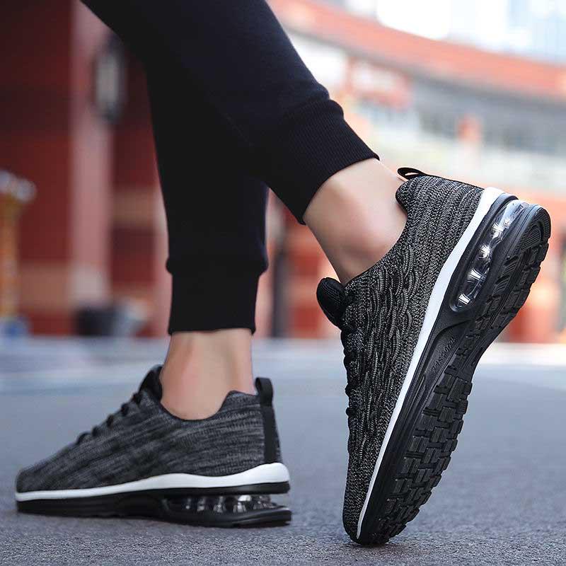 Plus Size 38-45 Men Flying Woven Mesh Running Shoes Lightweight Sneakers Breathable Outdoor Sports Shoes Comfortable Deodorant Running Gym Shoes