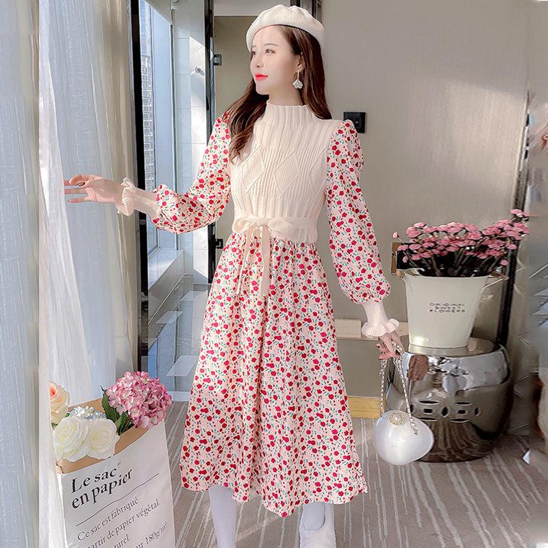 Autumn  Winter Corduroy Dress Women's Knitted Stitching Long-sleeved Long Floral Dress Sweet A-line Dress with Belt