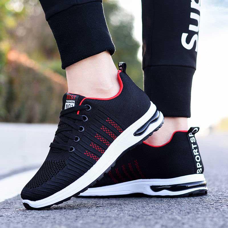 Plus Size 39-44 Men Black Running Shoes Lightweight Sneakers Breathable Outdoor Sports Shoes Comfortable Deodorant Running Gym Shoes