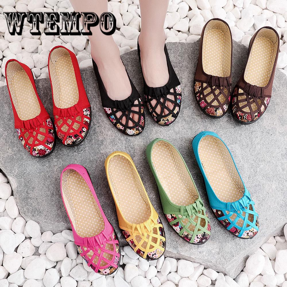 Pair of Shoes Cut Out Toe Floral Women Flat Shoes Hollow Out Sandals