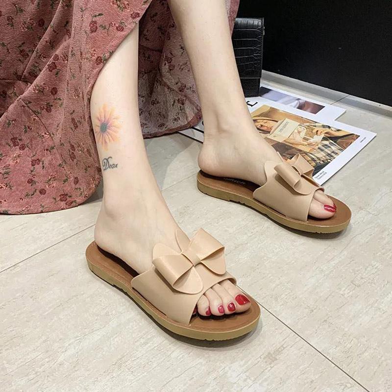 Sandals and Slippers Women's Outer Wear Summer Fashion All-match Flat-bottomed Two-wear Roman Sandals Thick-soled Beach Shoes