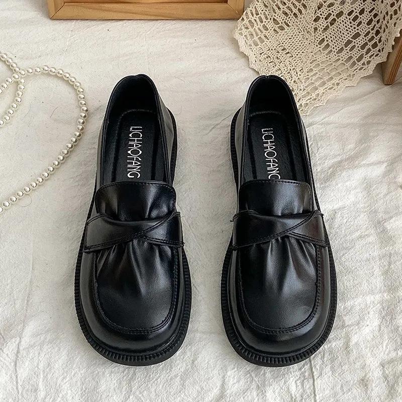 Female Retro British Style Black Leather Shoes Girls Spring Autumn Summer Flat Slip-on Single Shoes Casual Mother Home Shoes