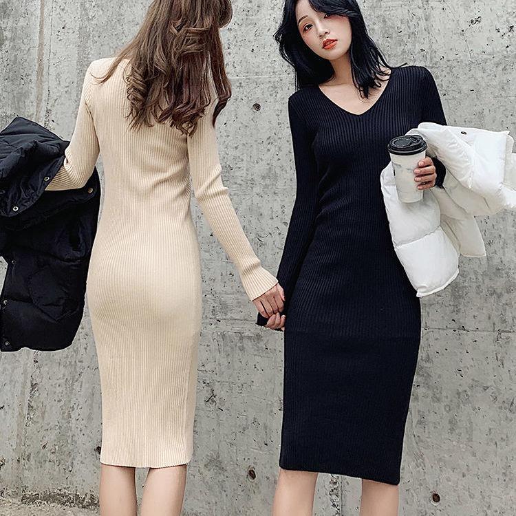 Winter Mercerized Cotton Temperament Goddess Fan Sweater Knit Dress V-neck Long-sleeved Slim Slimming Black Hip Skirt