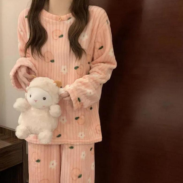 Women's Sweet Cute Peach Pajamas Two-piece Sleepwear Female Autumn and Winter Warm Flannel Home Suit