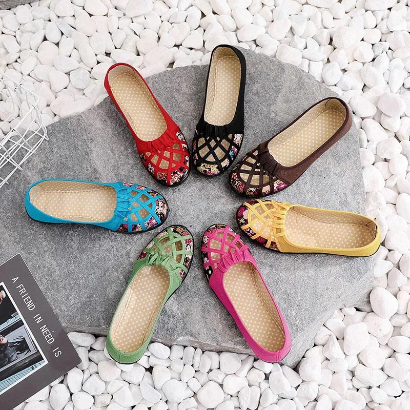 Women's Hollow Out Single Shoes Non-slip Soft Bottom Woven Sandals Middle-aged Elderly Mother's Casual Shoes Slip-on Flat Shoes Old Beijng Cloth Shoes