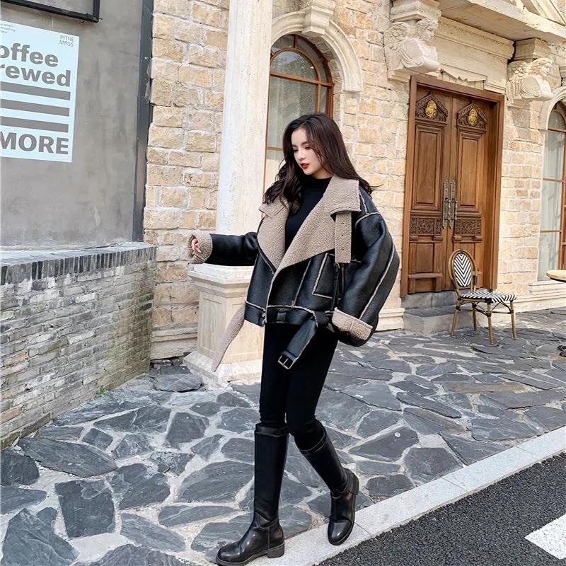 Winter Fashion Cool Plus Cotton Women's Warm Lamb Wool Short Coat Thicked Motorcycle Leather Coat Big Lapel Jacket Girl Winter Clothes Parka Coat