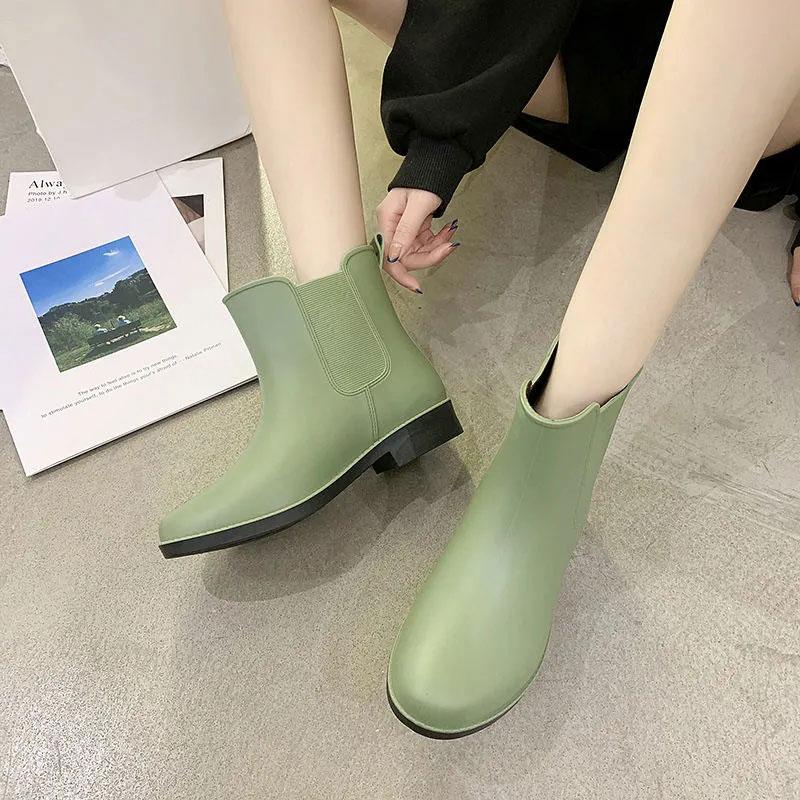 Ladies Rain Boots Short Rain Boots Non-slip Water Boots Female Adult Rubber Shoes Kitchen Work Shoes Waterproof Shoes Mother Shoes