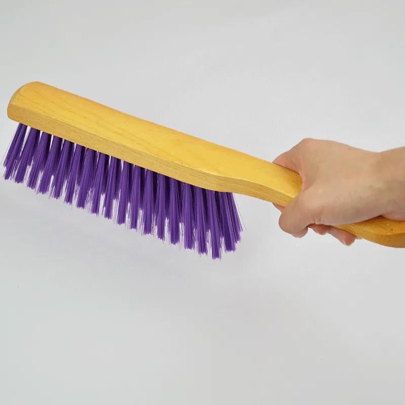 Solid Wood Hand Brush Household Cleaning Anti-static Broom Brown Bristles Mane Dusting Sofa Bed Clothes Brush Natural Sweep