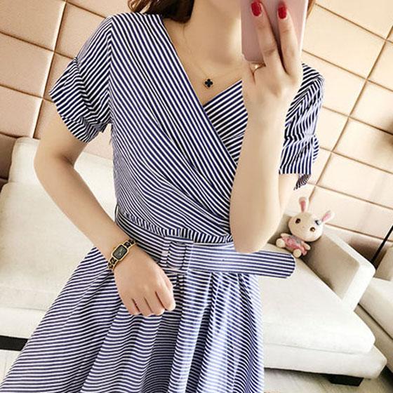 Female Summer Vintage High Waist Graceful Holiday Dress Elegant Slim Pleated Striped V-neck Party Dress