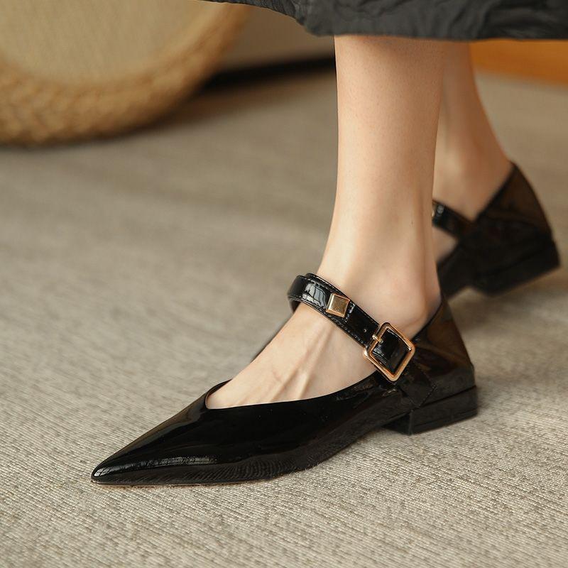 Single Shoe Pointed Toe Flat Word Retro Low Heel Gentle Mary Jane Women's Shoes