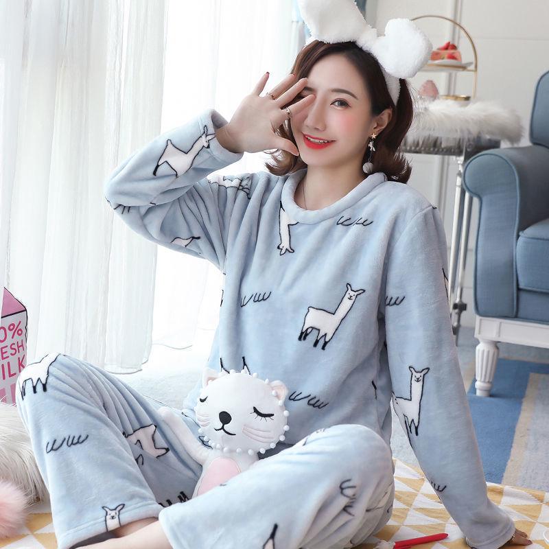 Pajamas Women's Flannel Soft Fabric Cute Card Thickening Plus Velvet Long-sleeved Warm Hood Home Service Suit Can Be Washed