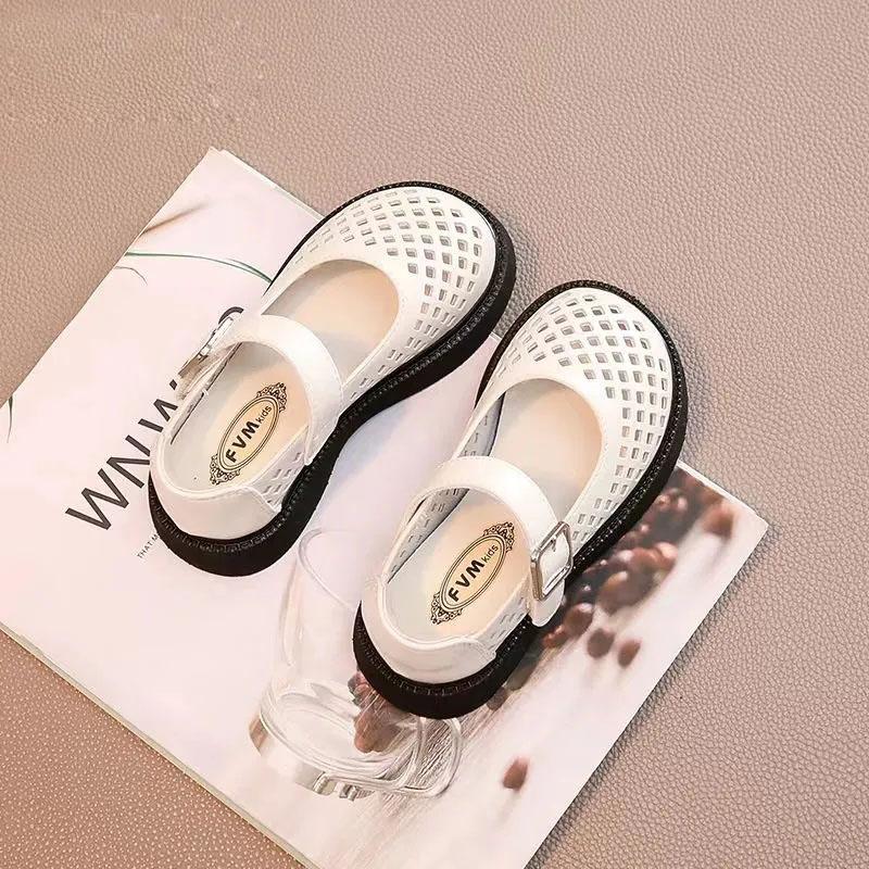 Girls Soft Bottom Hollow Sandals Leisure Leather Shoes Spring and Autumn Princess Shoes Performance Shoes Dance Shoes