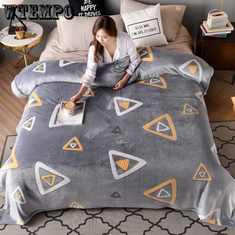 Winter Coral Blanket Warm Plush Sheets Double Quilt Spring and Autumn One-piece Flannel Blanket