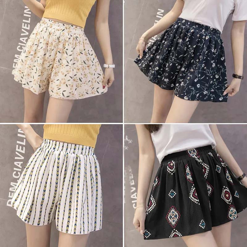 Flower Shorts Women Large Size Wide Leg Loose Printed Short Pants Casual Leggings High Waist Beach Pants Sweet Floral Print Chiffon Short Pants