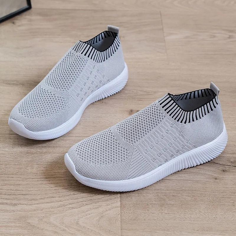 Flying Woven Flat Shoes Women's Spring Youth All-match Slip on Sneakers Hollow Breathable Surface Running Casual Sports Shoes