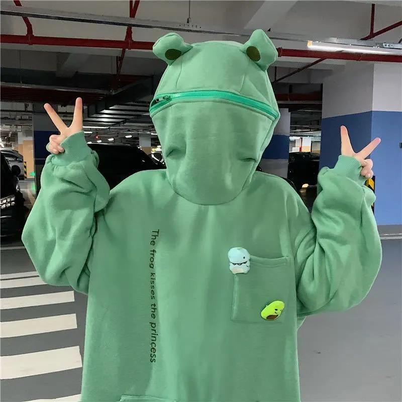 Autumn and Winter Cartoon Frog Head Hooded Sweater Female Design Sense Student Class Tops