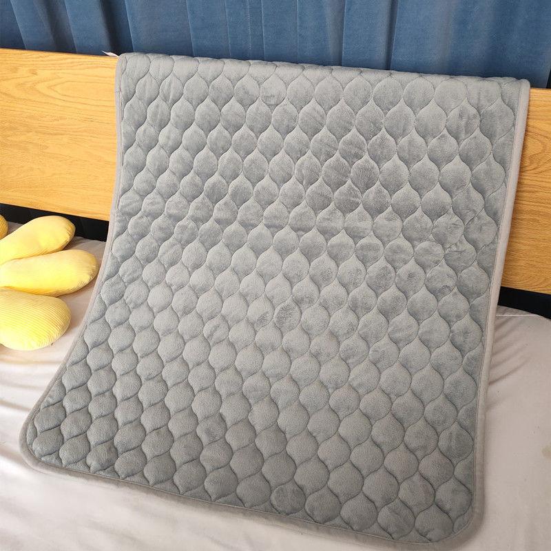 Menstrual Mat Female Dormitory Student Physiological Period Mattress Anti-wrinkle Can Be Used To Wash The Breaker 70*100cm