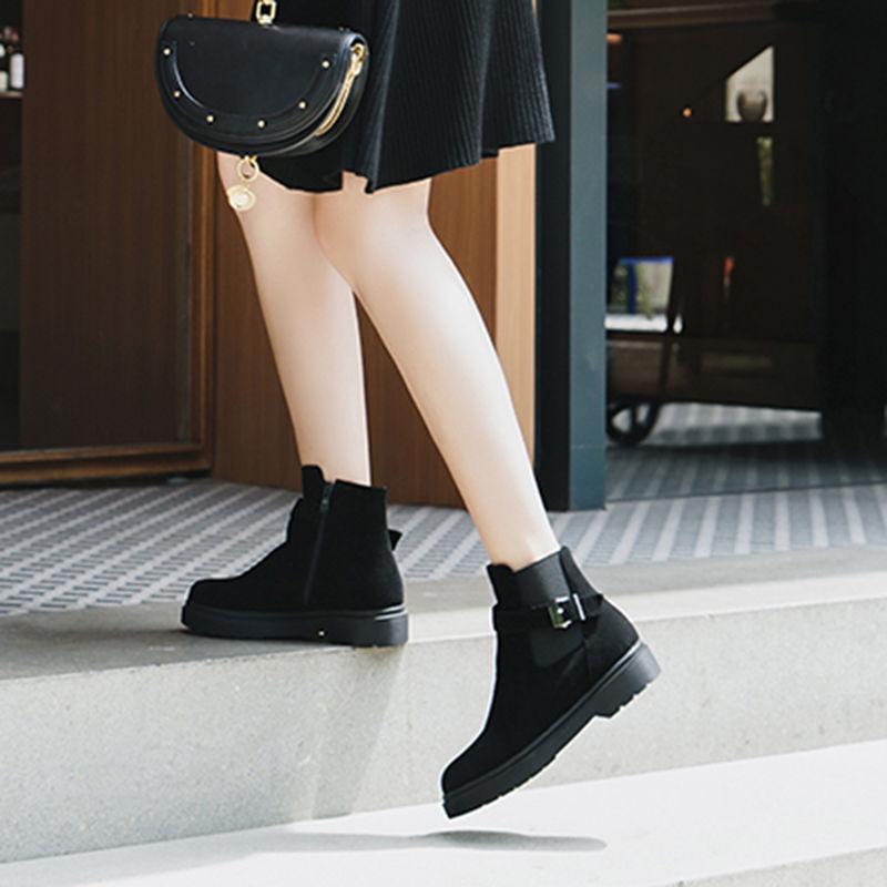 2019 British Style Chelsea Booties Female Rivets Round Head Thick Zipper Casual Martin Boots