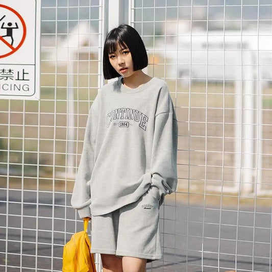 2PCS Spring and Autumn Sports Suit Women's Lazy Wind Solid Color Casual Sweater + Loose Shorts Suit Two-piece Set Hip Hop Athletic Clothing Sets