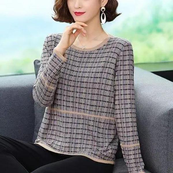 Spring Cutout Knitted Sweaters Women Casual Pullovers Boutique Long-sleeved Bottoming Shirts  Mom Wear