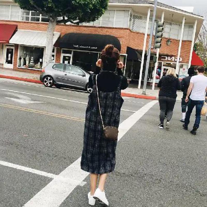 Suit Women Retro Plaid Suspender Skirt Sweater Long Over-the-knee Woolen Strap Dress Simple Retro Warm Sweater Dress