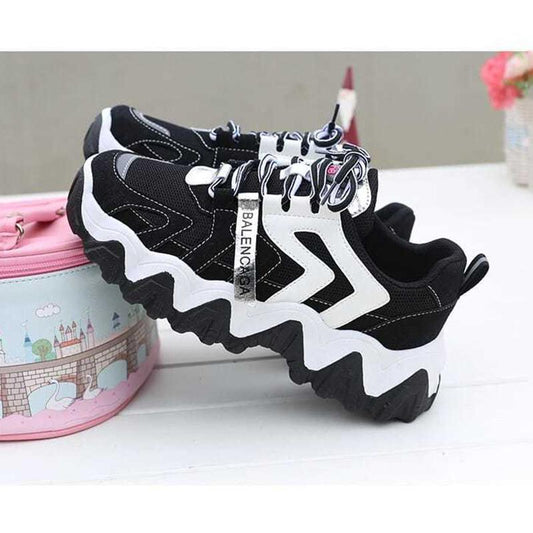 Spring Clearance Women's Sports Shoes All-match Thick-soled Casual Shoes Fashion Student Daddy Shoes