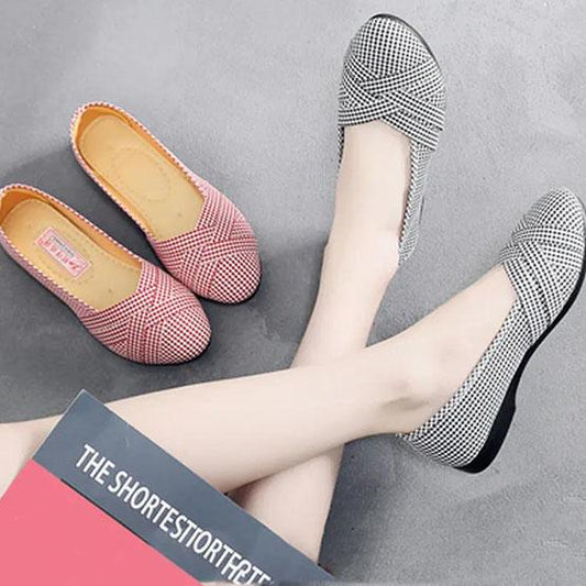 Women's Spring Autumn Soft Sole Flat Cloth Shoes Female Large Size Striped Breathable Canvas Shoes