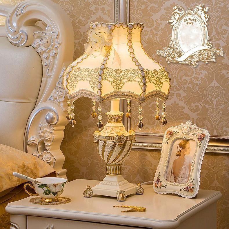 European Led Table Lamp Bedroom Bedside Lamp Stand Desk Light Retro Princess Wedding Room Decoration