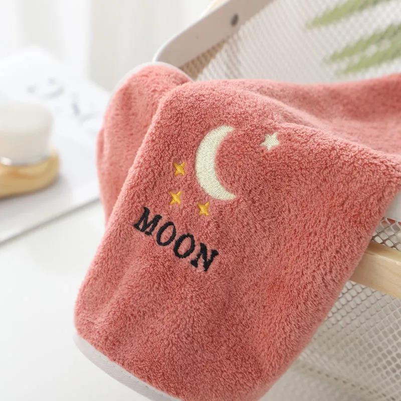 Bathroom Accessories Cartoon Pattern 2Pcs Towels Soft Cotton Towel for Face Washing Water Absorption Household Towels