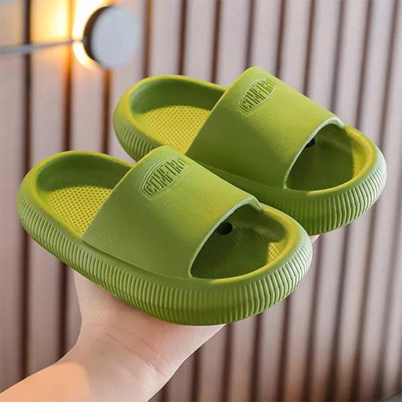 Slippers for Boy and Girl Home Shoes Summer Toddler Flip Flops Soft Bottom House Indoor Slippers Beach Love Kids Shoes Family Style