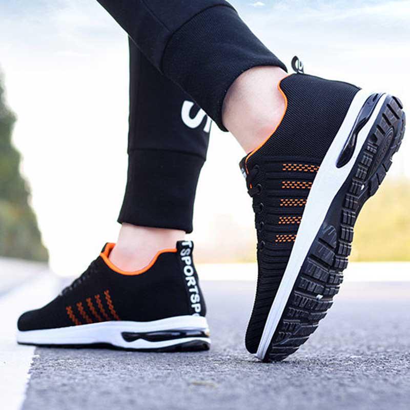 Plus Size 39-44 Men Black Running Shoes Lightweight Sneakers Breathable Outdoor Sports Shoes Comfortable Deodorant Running Gym Shoes